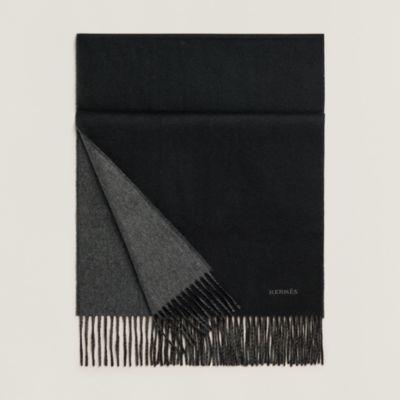 カシミヤマフラー 《レクトヴェルソ》 | Hermès - エルメス-公式 カシミヤマフラー 《レクトヴェルソ》 | Hermès - エルメス-公式
